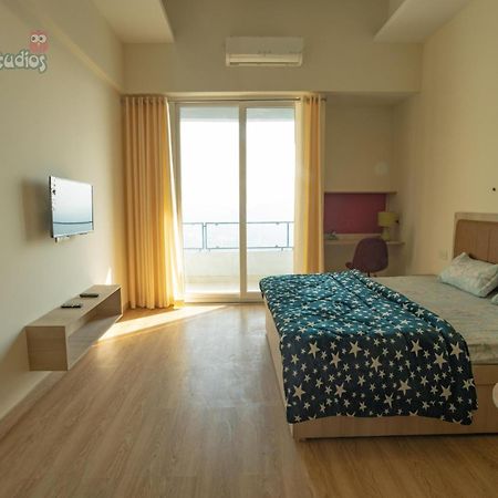 Gaur City Centre Ghaziabad Exterior foto